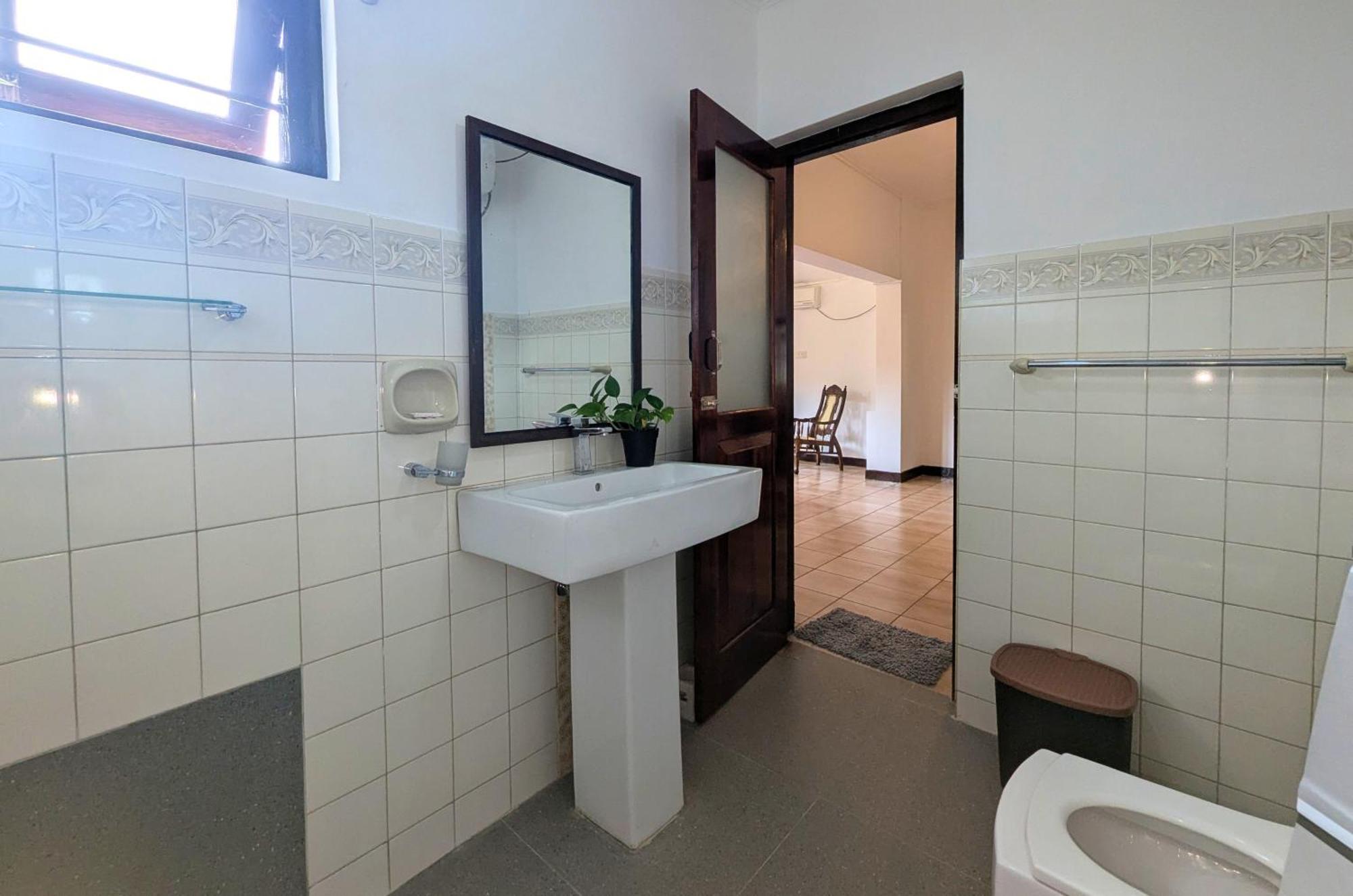 Remli Villa Канди Экстерьер фото